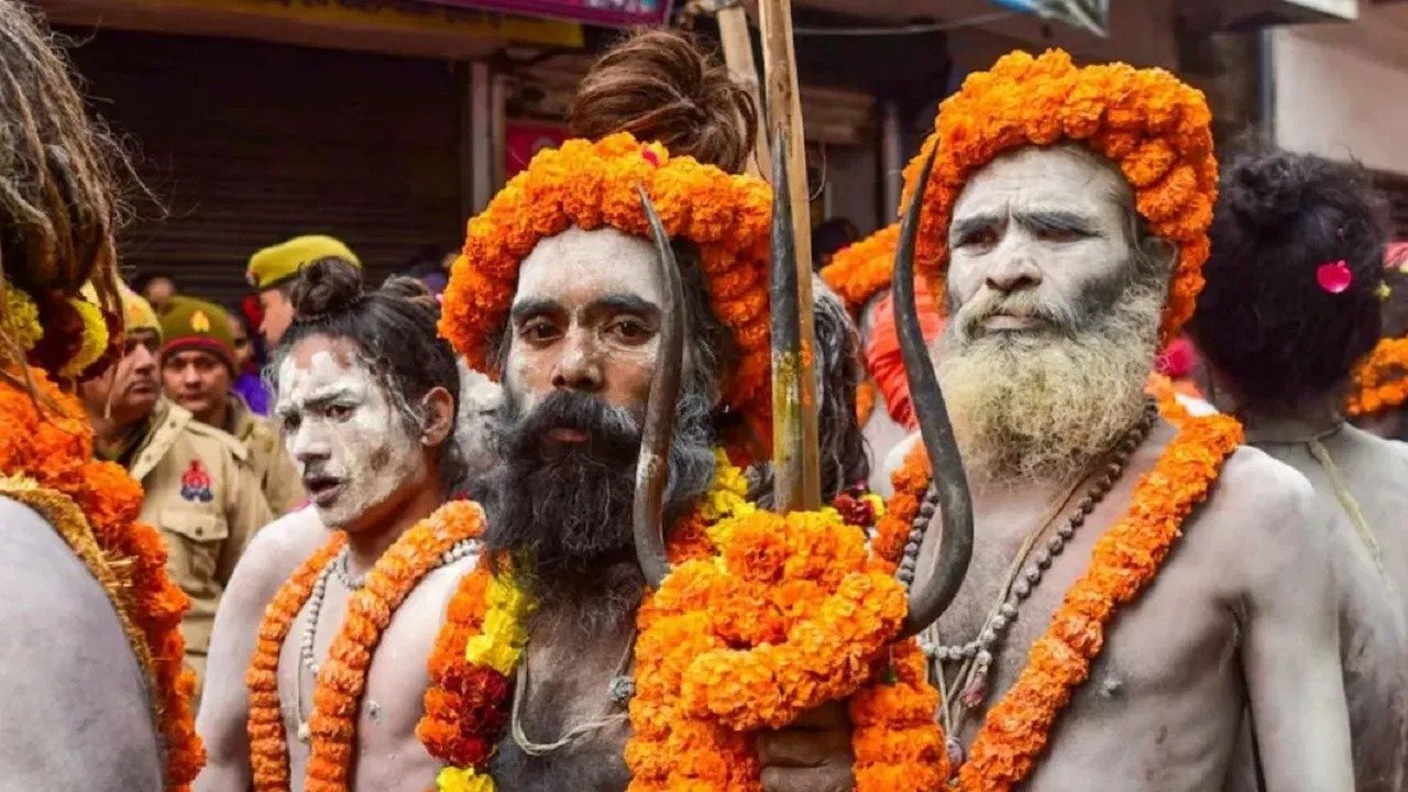 26 फरवरी  महाशिवरात्रि के  बाद से नागा साधु नजर नहीं आएंगे.